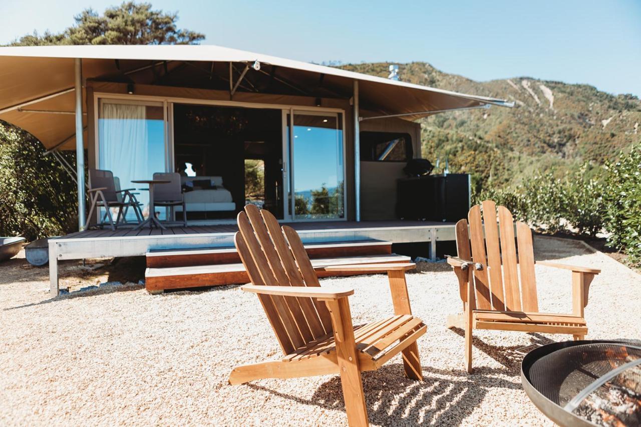 Drift Off Grid Luxury Eco Glamping Hotel Tarakohe Exterior photo