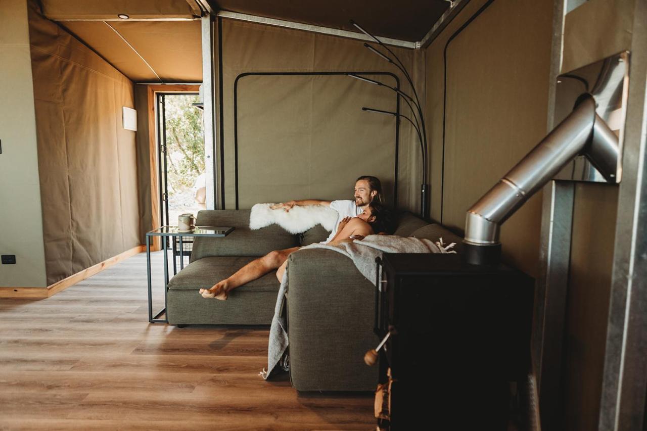 Drift Off Grid Luxury Eco Glamping Hotel Tarakohe Exterior photo