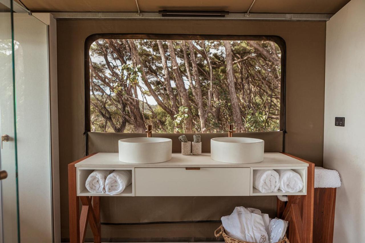 Drift Off Grid Luxury Eco Glamping Hotel Tarakohe Exterior photo